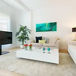 Home Club Antonia Merce Apartments