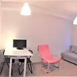 Simple Apartamentos - Nogal I