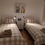 Gran Apartamento Cerca De Atocha