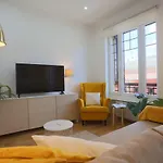 Atocha Art Apartment