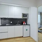 Leeways Apartment I In Alcala 99