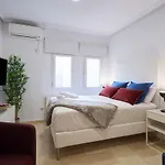 Leeways Apartment Xxii In Gran Via