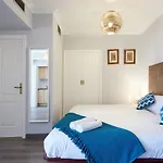 LEEWAYS APARTMENT VII in ALCALÁ 99