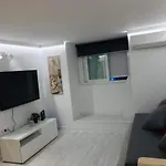 Cozy Apartment Malasana Free Parking