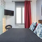Gran Vía Apartment by Rentalis