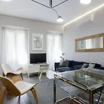 Dobo Homes Relatores II Apartment