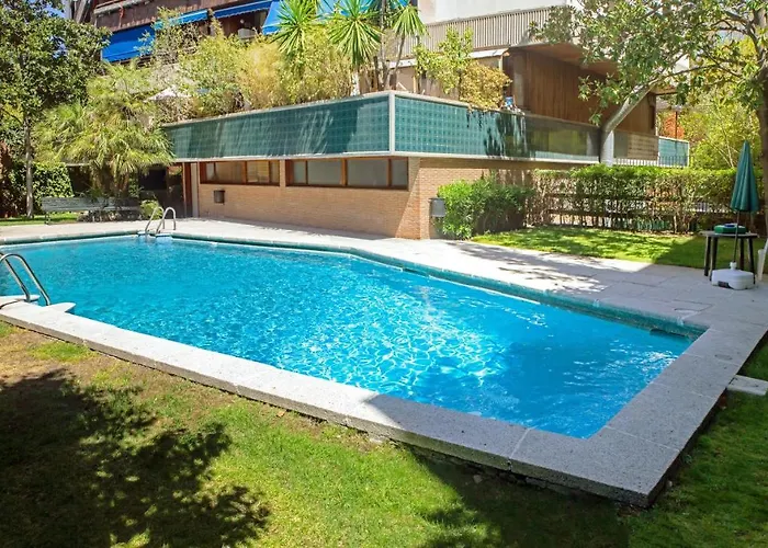 Comfortable And Accessible Studio In Madrid 35 M² Shared Pool