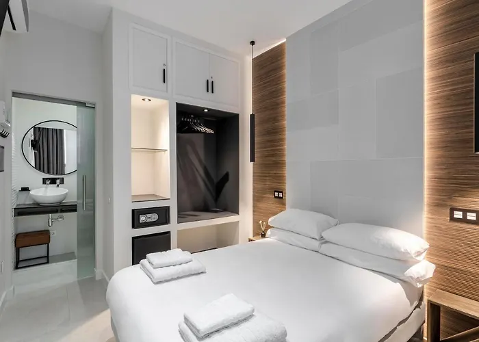 Emba Room
