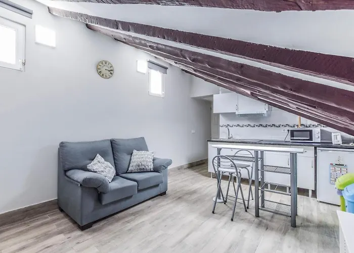 Penthouse Letras
