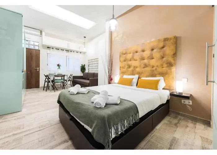 Precioso Estudio Situado En La Zona De Las Ventas Barbadillo Der