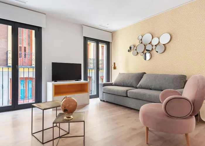 Incredible Design 2 Bedroom Apartment In Centro