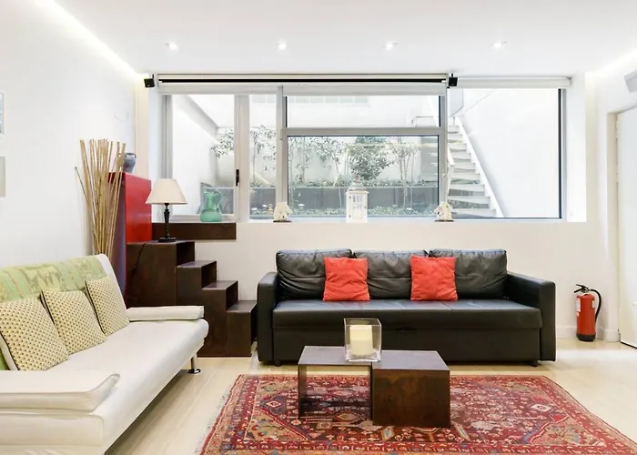 Cozy Apartment In Madrid 70 M² Pool