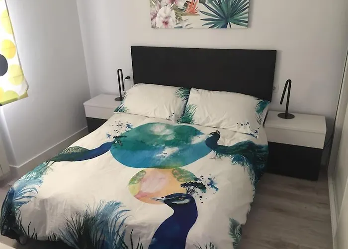 Apartamento Ciudad Lineal Reciente Reforma
