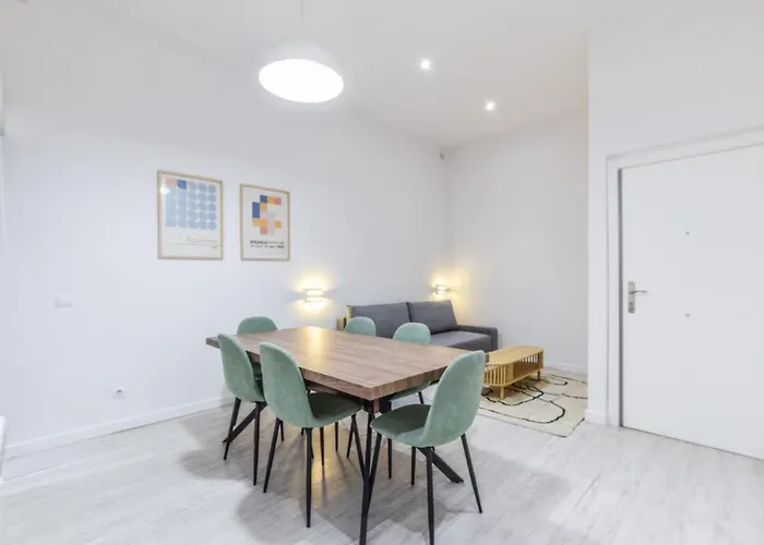 Amplio Apartamento En Malasana Para 6 Personas