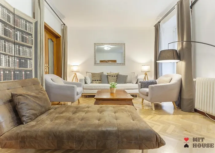 Mit House Tirso III En Madrid