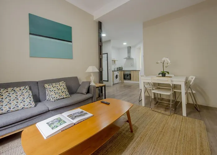 Ideal Apartamento En La Latina / Centro De Madrid