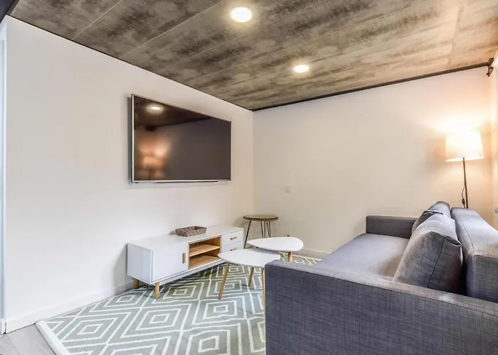 Loft Reformado En El Bernabeu