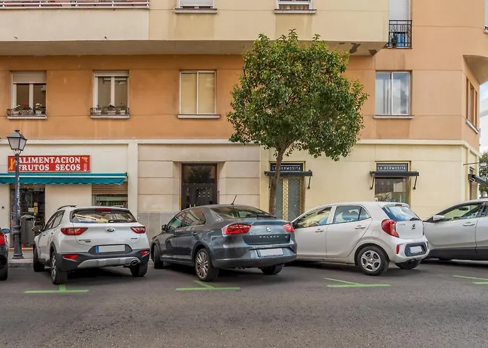 2 Bedrooms 2 Bathrooms Furnished - Retiro - Stylish - Mintystay