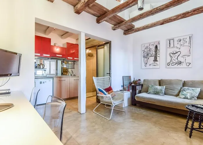 Apartamento En La Plaza De Lavapies Para 4 Personas