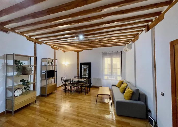 Apartamento Con Encanto Junto A La Plaza Mayor