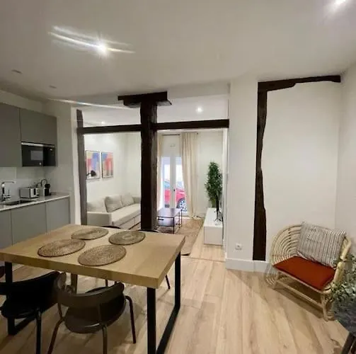 Amazing&Elegant Apt 7Pax En C/Jesus Y Maria/Centro