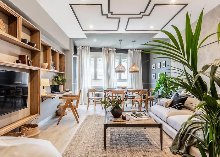 Azande- Two Bedroom Apartment In Almagro