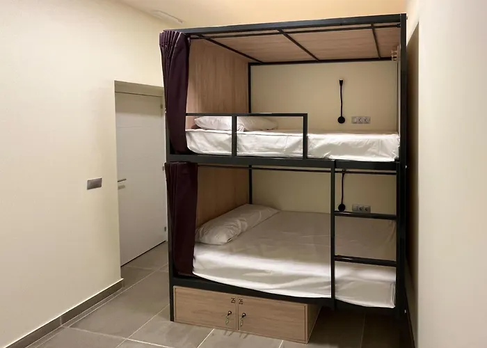 Multi Hostel Calvario