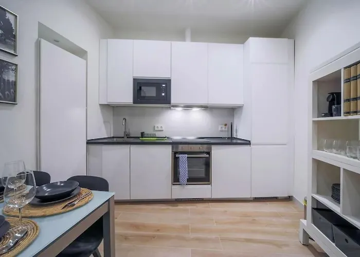 Apartment Malasana By Sharingco