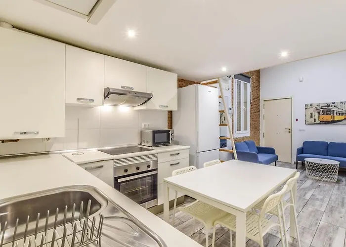 Apartamento En Cuatro Caminos Para 6 Personas Alquiler Temporal