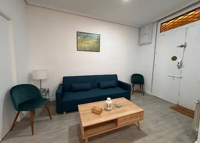 Stunning Apartment In Gran Via For 4 People. S3