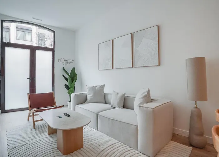 Amazing Apartment-3Bedrooms 3Bathrooms-Lavapies