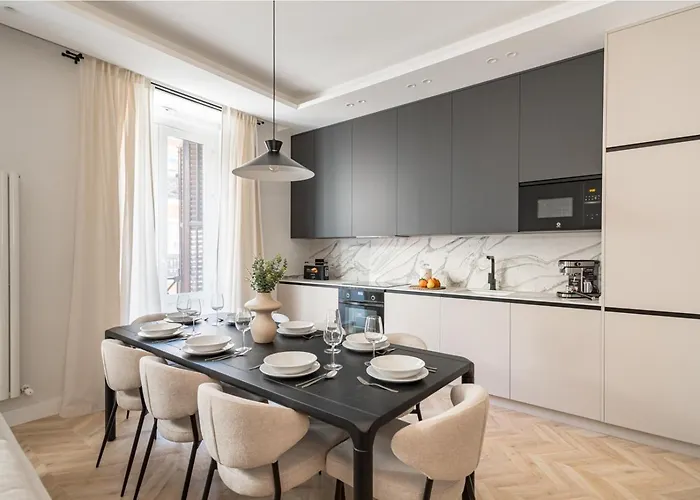 Centro XX Calle Montera 5Br 6Bh