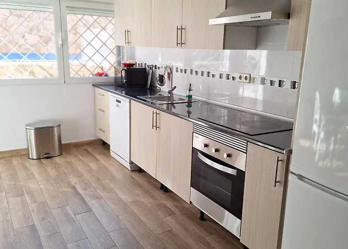 Apartamento Cercano A Ifema, Aeropuerto, Clinica Universitaria Navarra Y Civitas Metropolitano