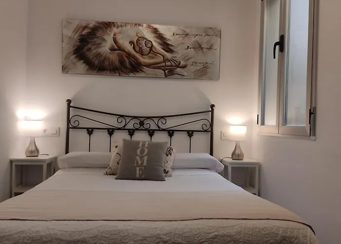 Hostal Bruna Paseo Del Prado