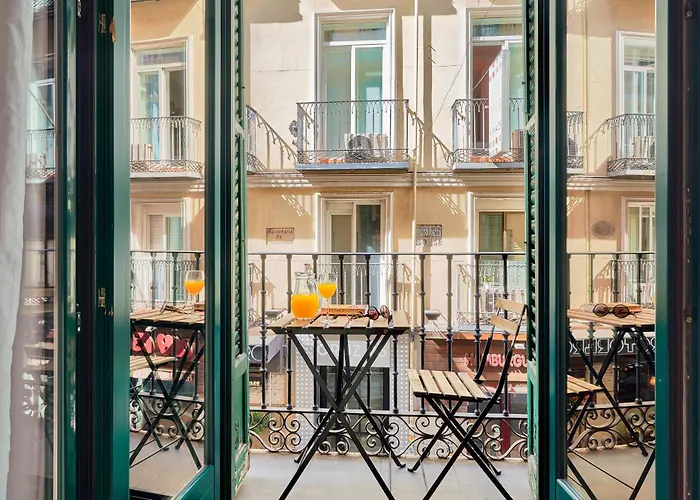 Blume Cruz Suites