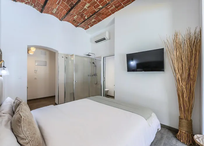 Puerta Del Sol Apartamento Economico