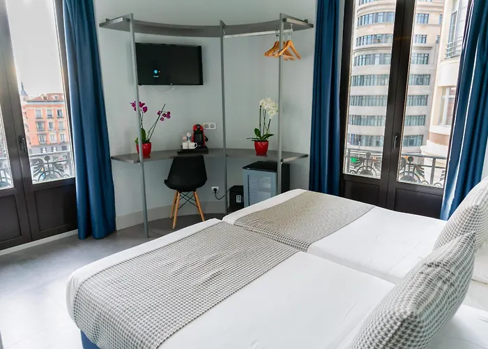 Hostal Carmen & Coworking