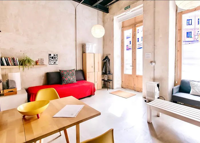 Estudio en barrio Palacio - Vistillas en el corazón histórico de Madrid