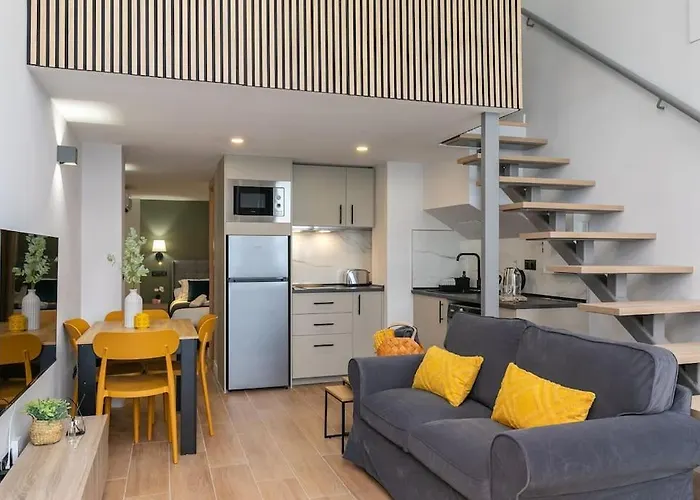 Nice New Duplex In Front Of Palacio Vistaalegre