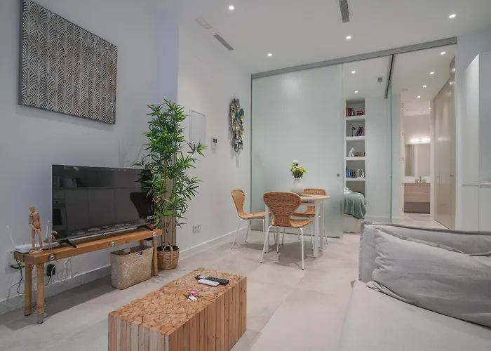 Cozy And Modern-1Bedroom 1Bathroom-Chamberi
