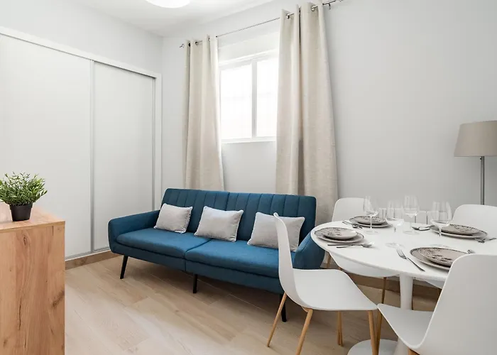 Charming Villa De Vallecas