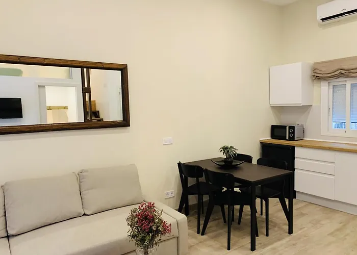 Modern Apartment III In Madrid