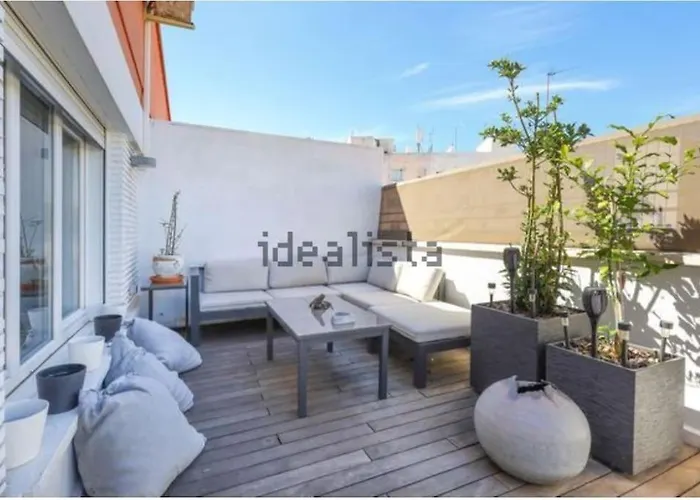 Duplex Penthouse With Sunny Terrace