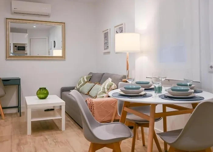 For You Rentals Apartamento Temporal Moderno En Acacias Con Excelente Ubicacion En El Centro De Madrid Pes57