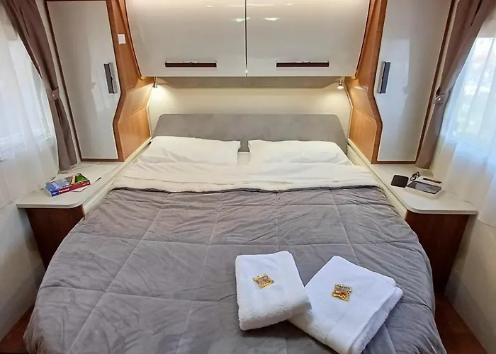 Autocaravana De Lujo Elnagh