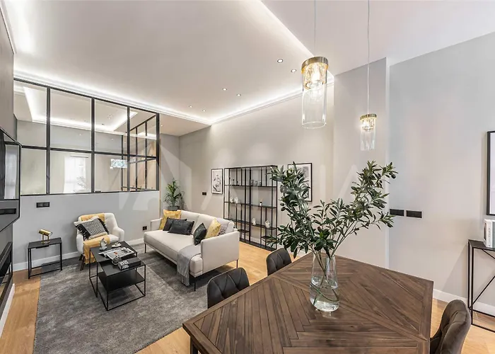 Designer Apartment 3
