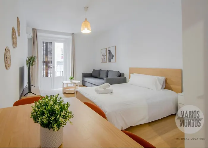 Tu Balcon En Madrid Para 3, Carretas 25