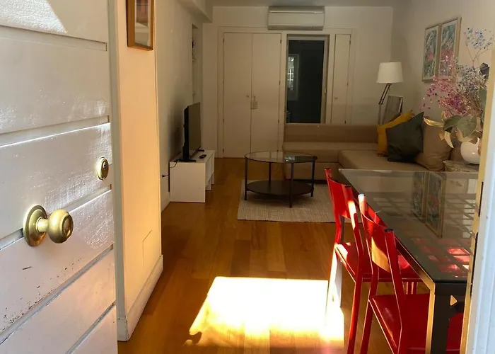 Apartment In El Viso, Close To Santiago Bernabeu