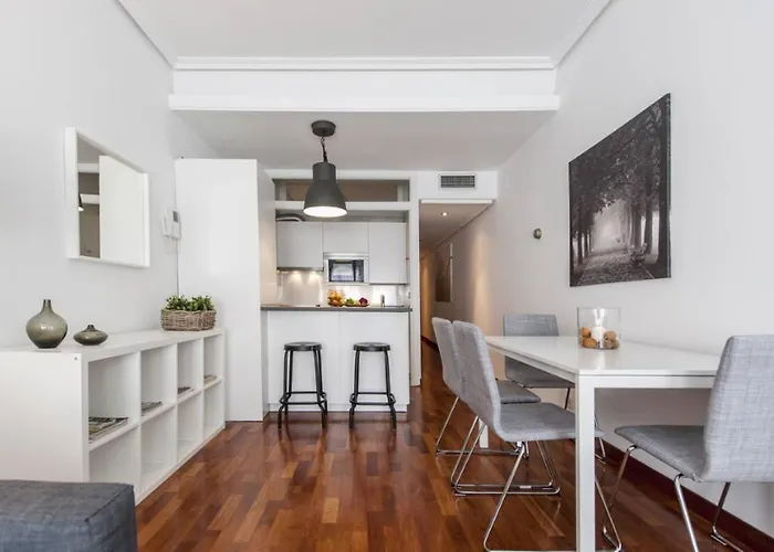 Apartamento Acogedor Cerca Al Parque El Retiro