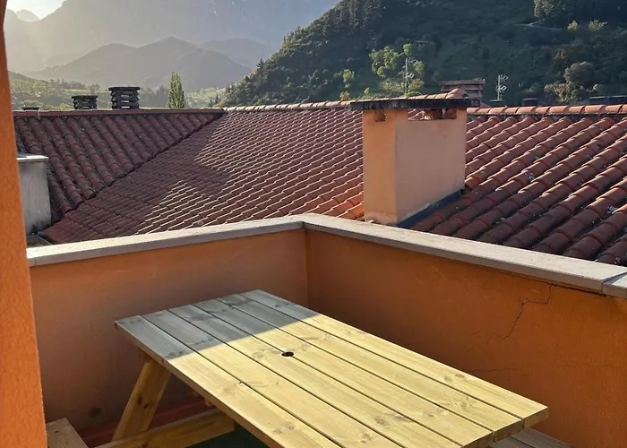 La Terraza De Los Picos De Europa